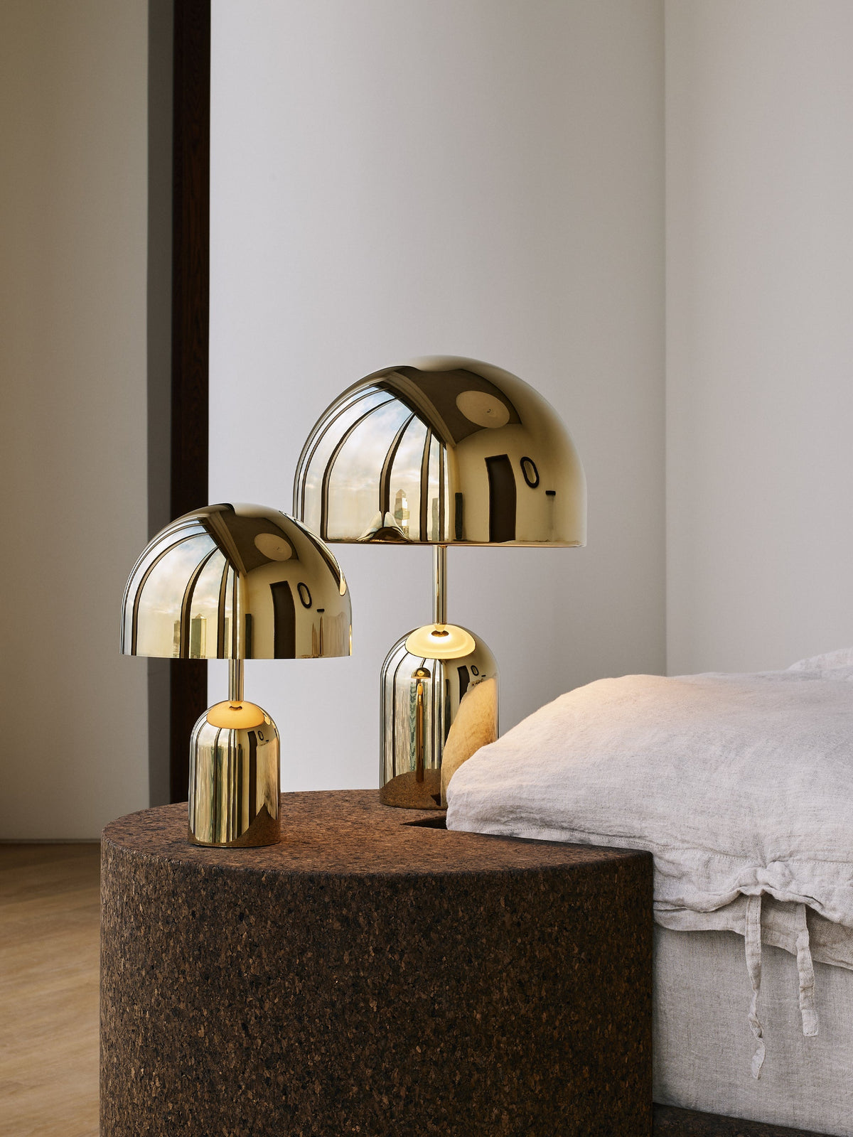 Bell Portable Light | Polished Gold (US)